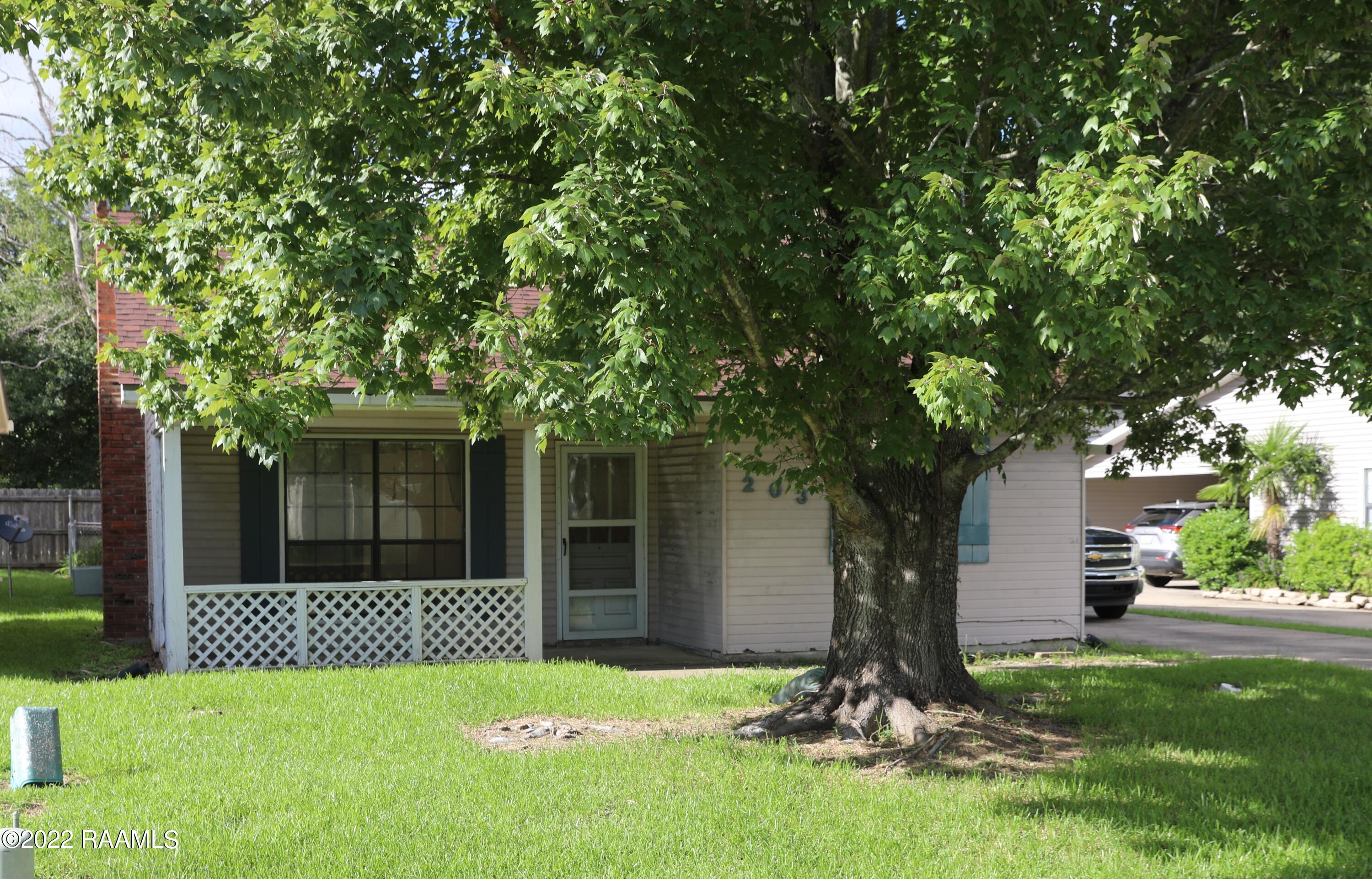 203 Pinto Street Lafayette Home Listings - Duncan Realty Professionals, LLC Lafayette Real Estate