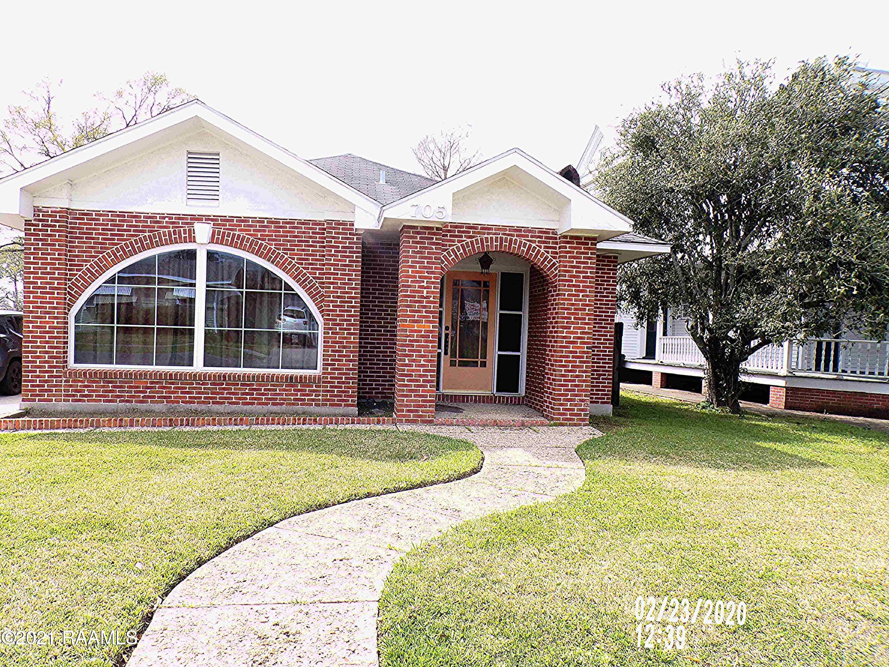 705 W Main Street Lafayette Home Listings - Duncan Realty Professionals, LLC Lafayette Real Estate